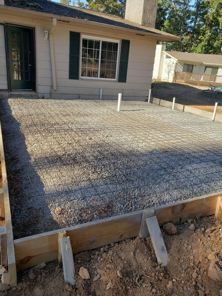 Reinforced slab corner formed and ready to pour in Knoxville, Tennessee