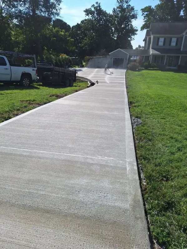 Long finished concrete walkway in Knoxville, Tennessee